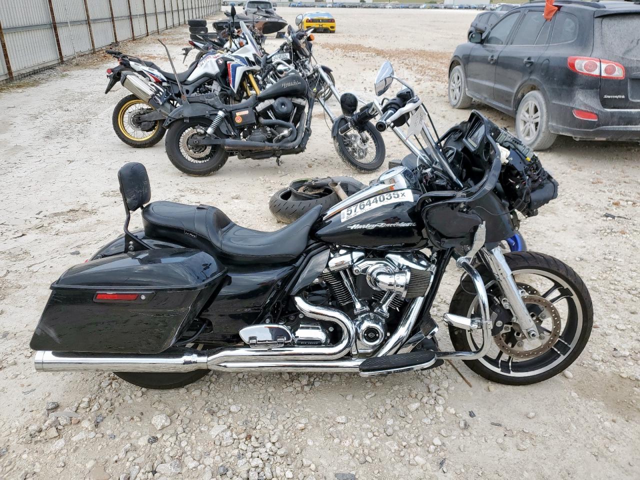 New Braunfels, TX에서 판매 중인 2017 Harley-Davidson Fltrxs Road Glide Special - Front End