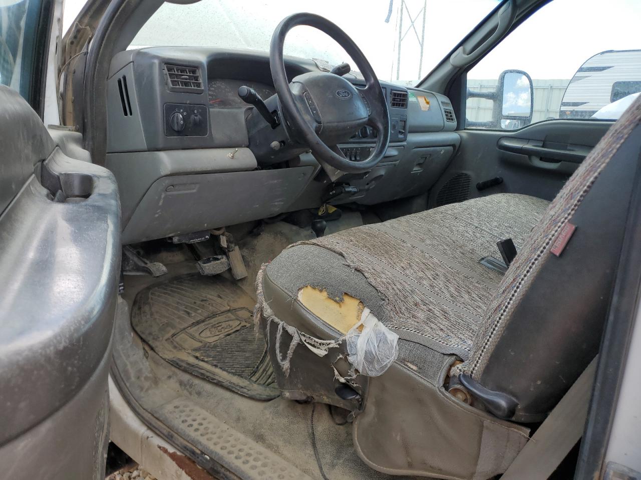 2004 Ford F450 Super Duty VIN: 1FDXF47P74EC14768 Lot: 56197595