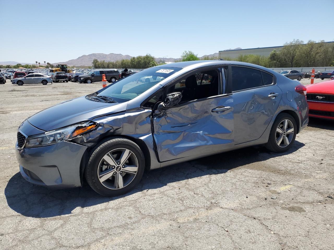 2018 Kia Forte Lx for Sale in Las Vegas, NV - Side