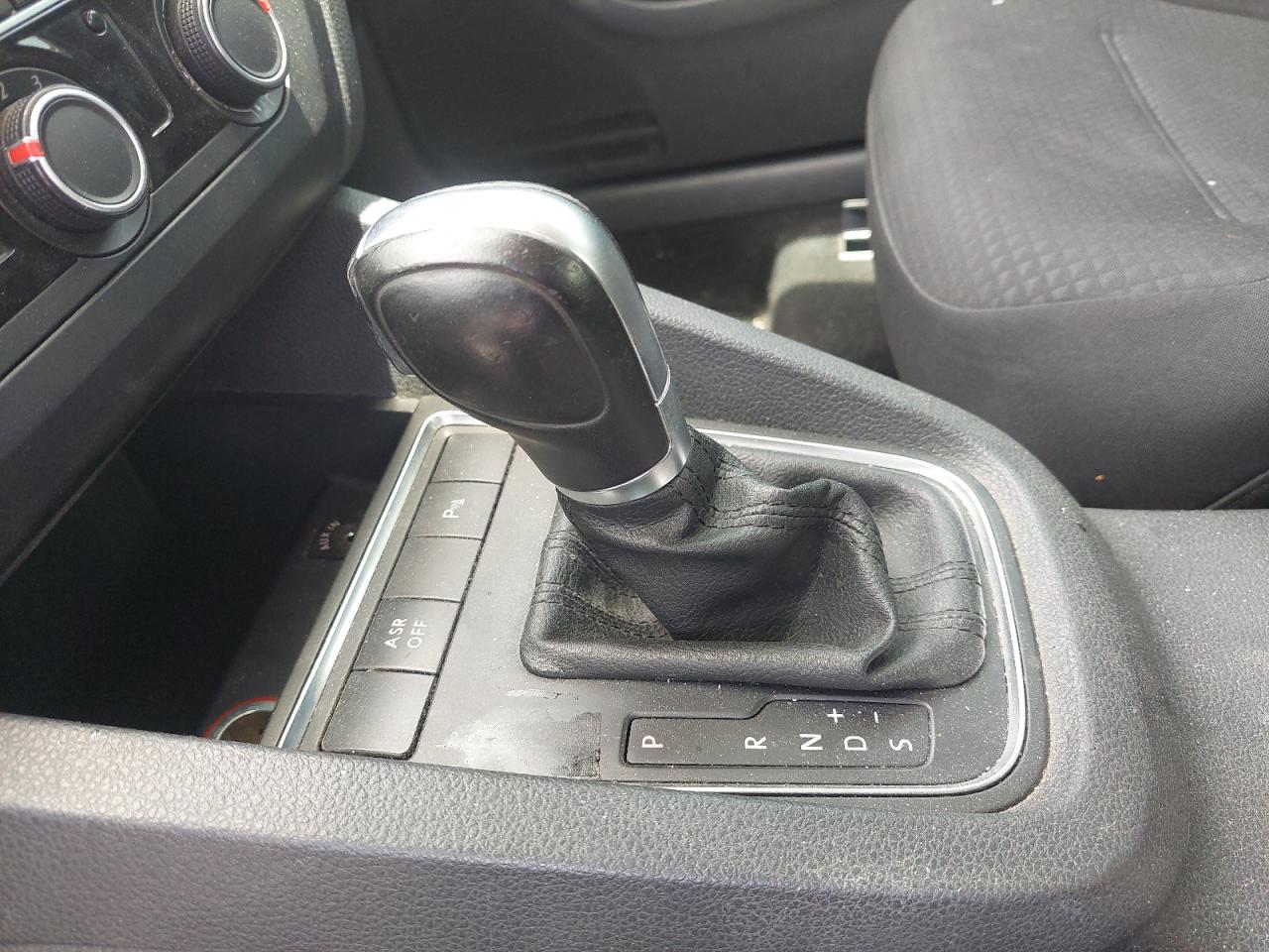 WVWRV1AJ3GM200928 - 2016 Volkswagen JETTA - #59071655