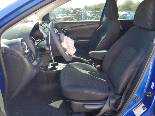 Sedans NISSAN VERSA 2015 Blue