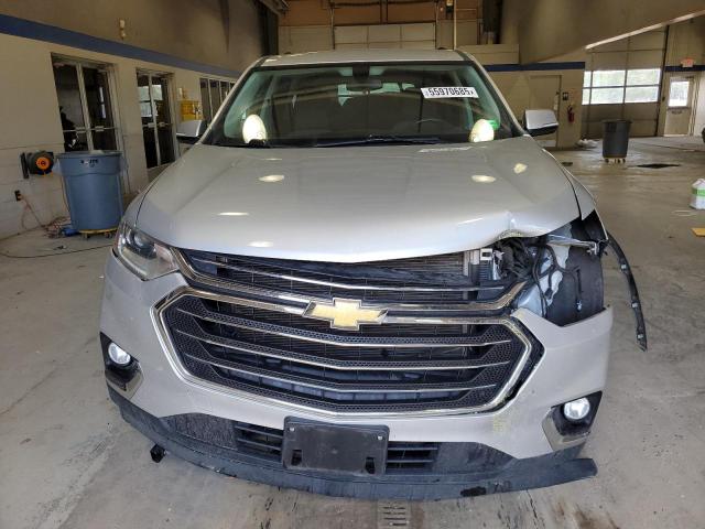  CHEVROLET TRAVERSE 2018 Srebrny