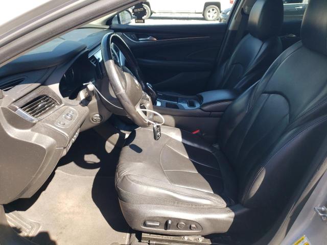  BUICK LACROSSE 2018 Серебристый