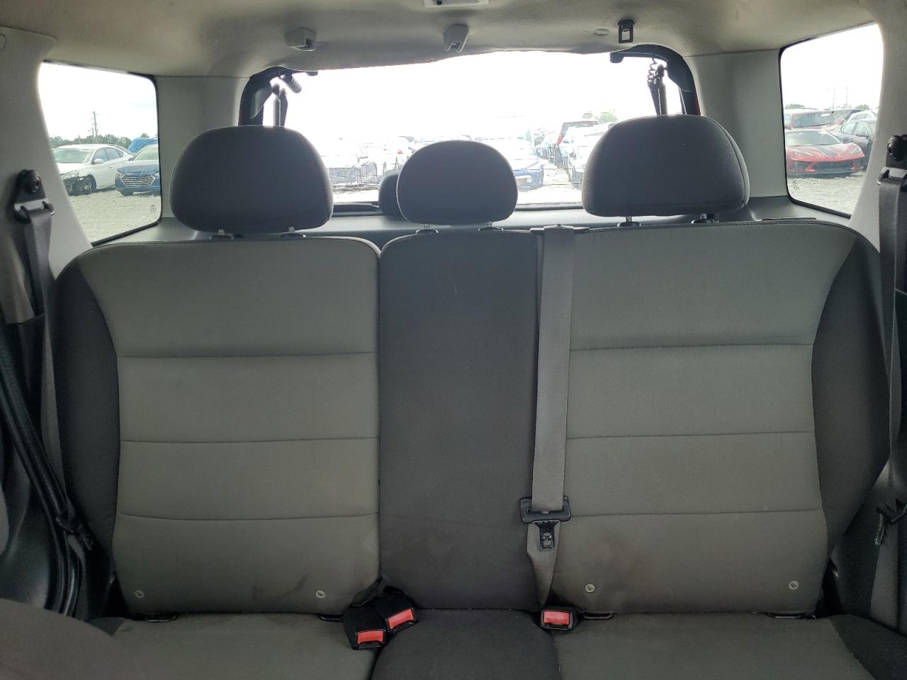 2005 Ford Escape Xls VIN: 1FMYU02Z55KA01414 Lot: 57018665