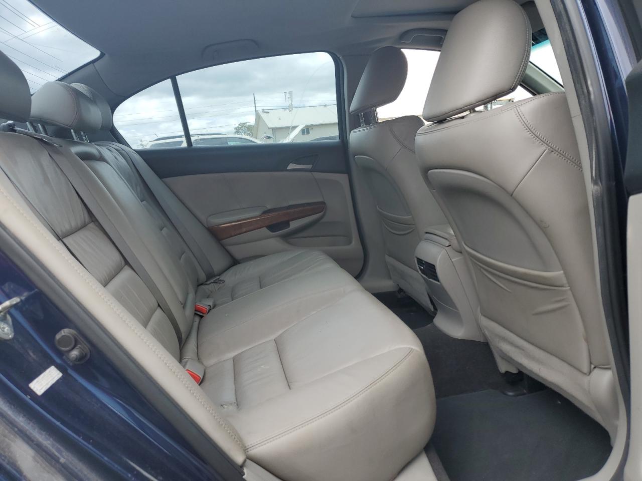 2011 Honda Accord Exl VIN: 1HGCP3F8XBA028426 Lot: 57123545