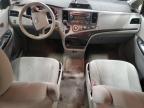 2011 Toyota Sienna  იყიდება Blaine-ში, MN - Front End