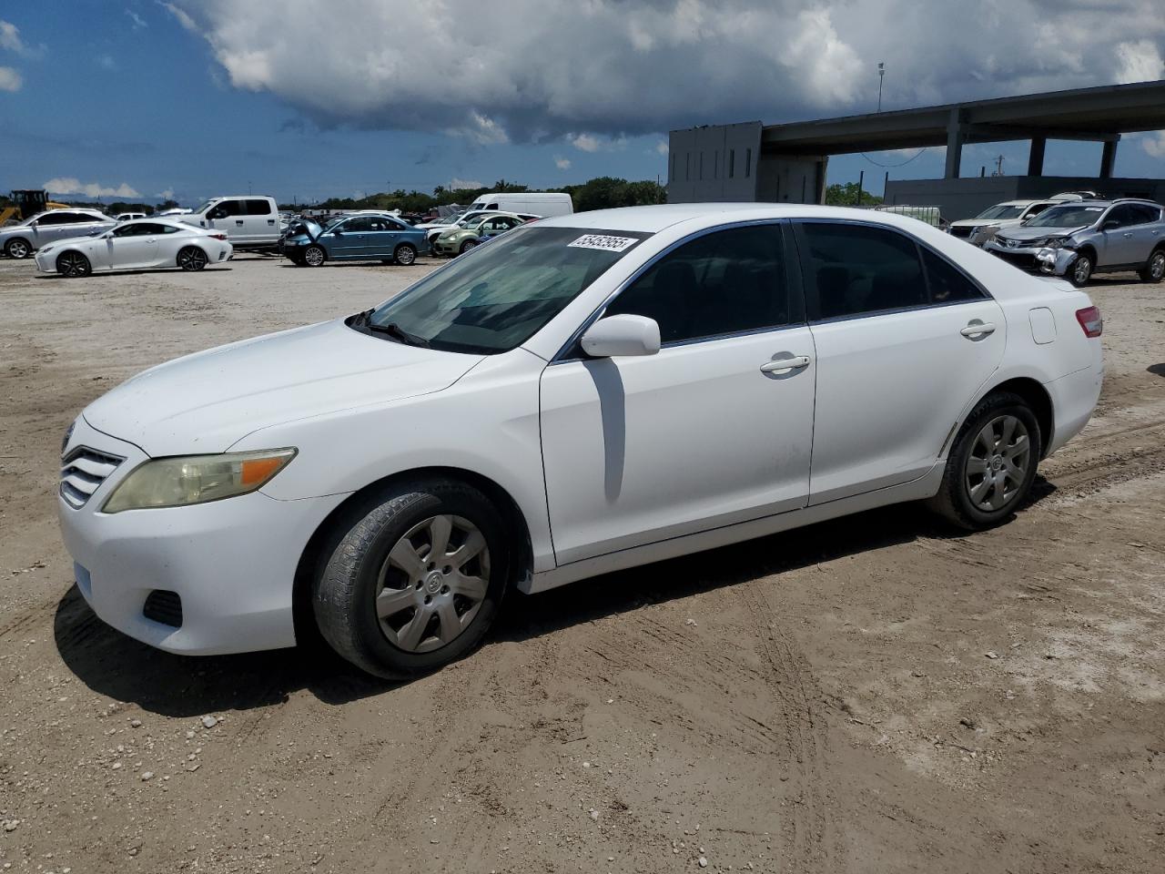 2011 Toyota Camry Base for Sale in West Palm Beach, FL - Minor Dent/Scratches
