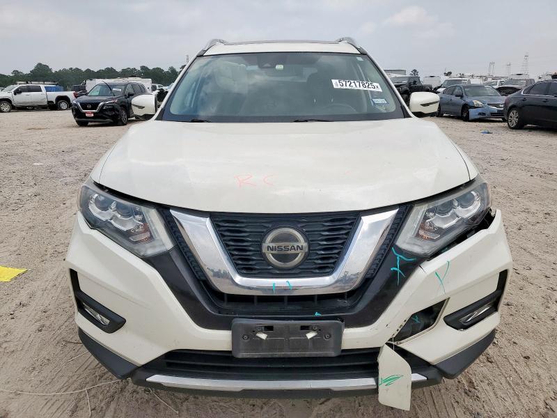  NISSAN ROGUE 2018 White