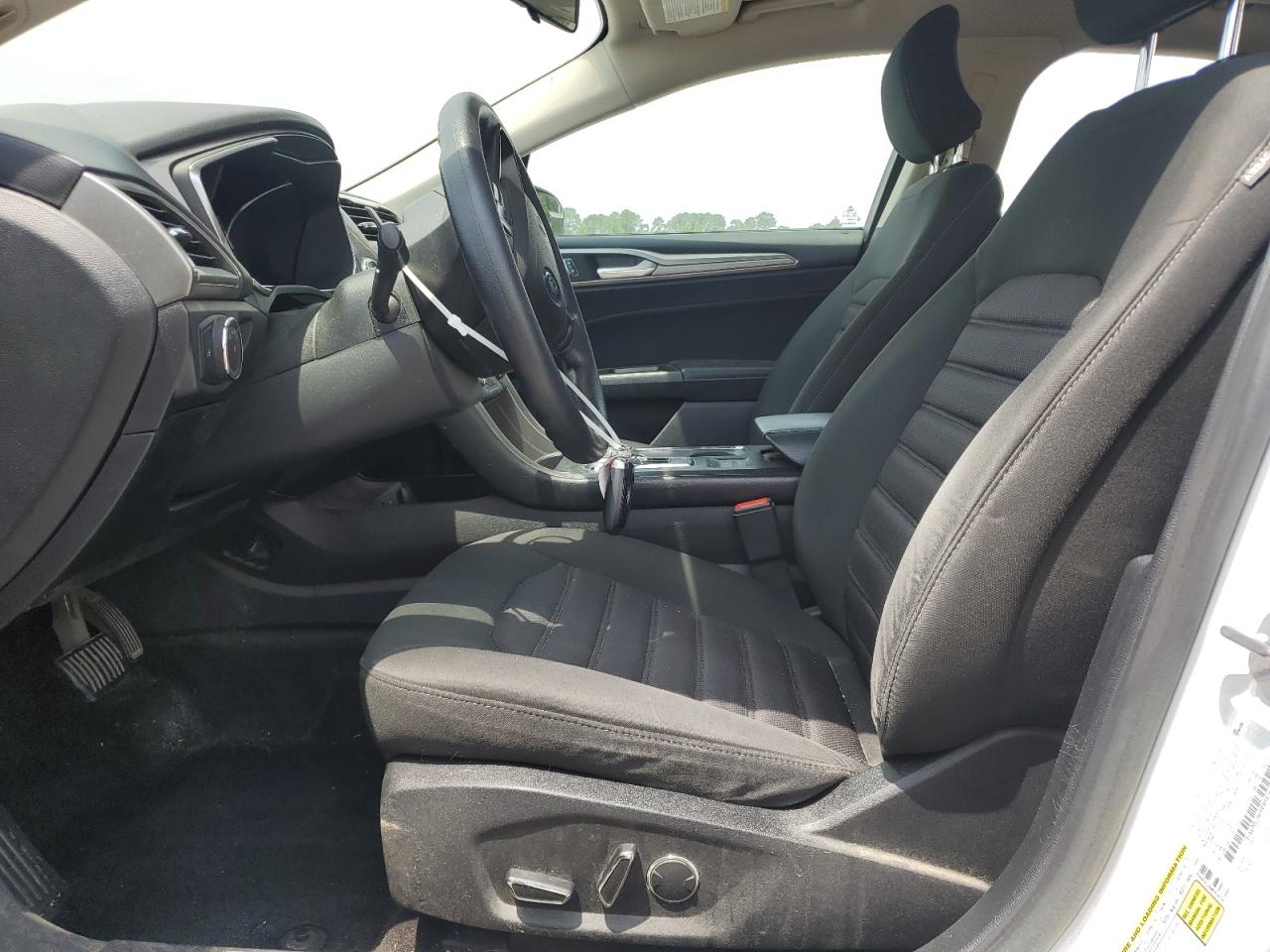 2017 Ford Fusion Se Hybrid VIN: 3FA6P0LU6HR404765 Lot: 57237315