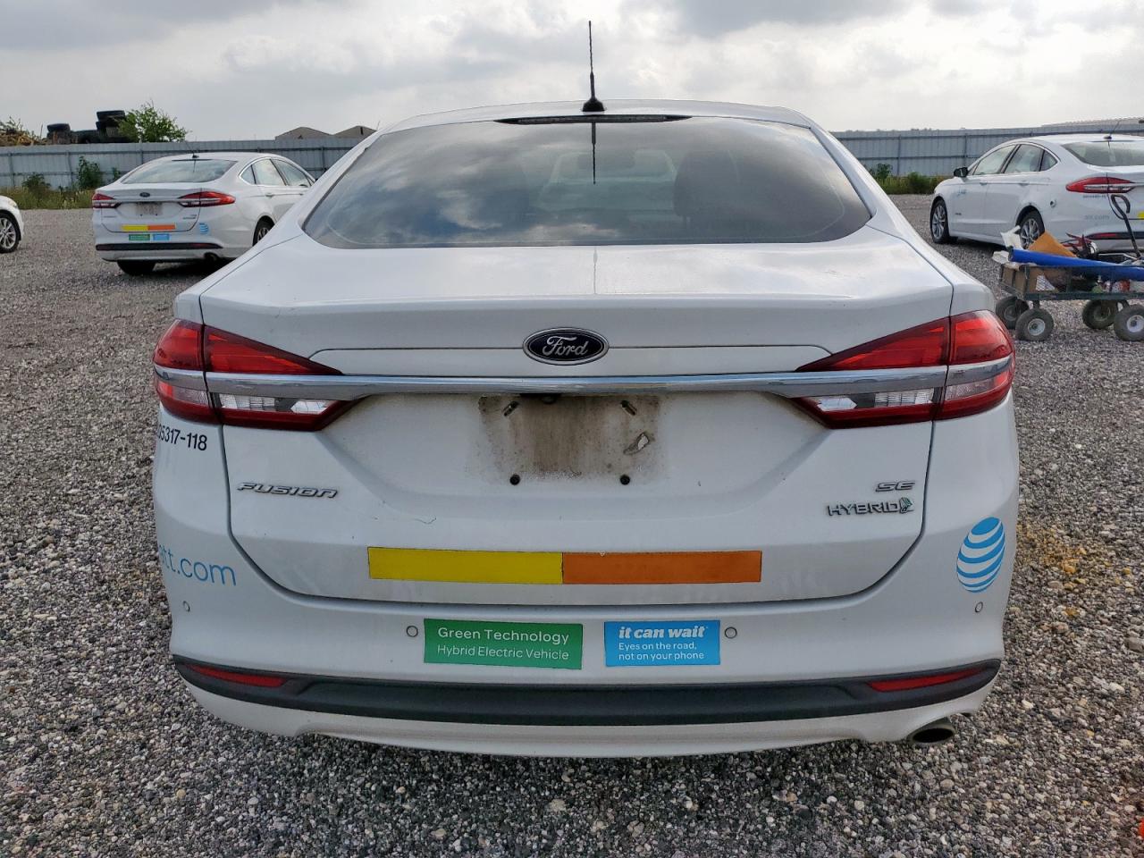2018 Ford Fusion Se Hybrid VIN: 3FA6P0LU8JR129809 Lot: 54037875