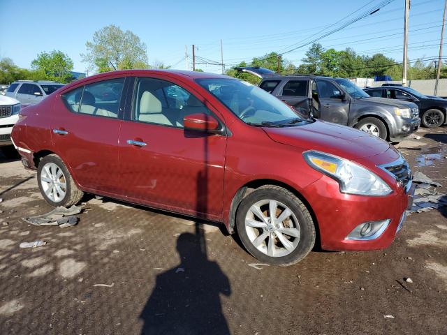  NISSAN VERSA 2016 Червоний
