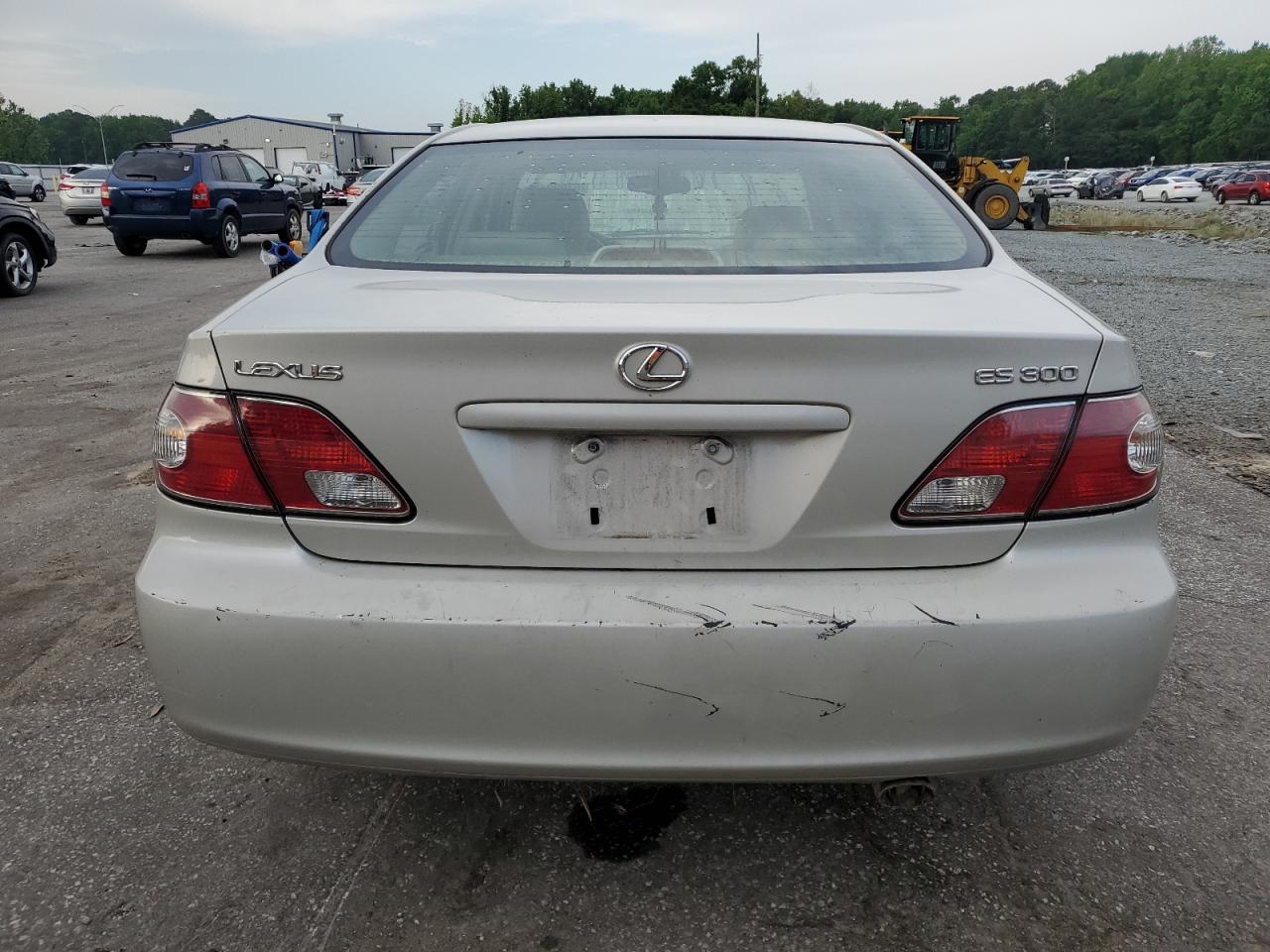 2003 Lexus Es 300 VIN: JTHBF30GX30118372 Lot: 57020475