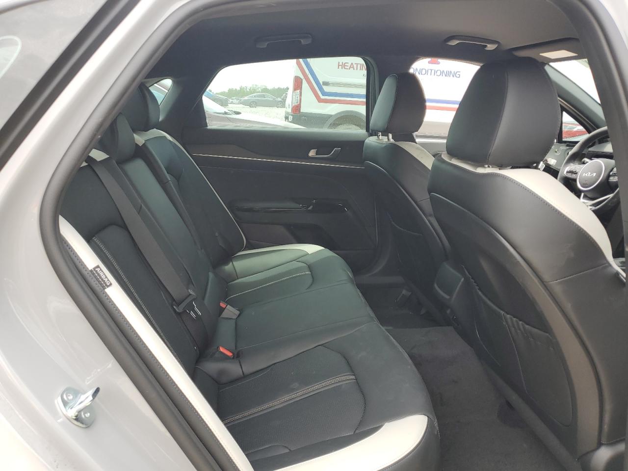 2025 Kia K5 Gt Line VIN: KNAG64J70S5334645 Lot: 56725125