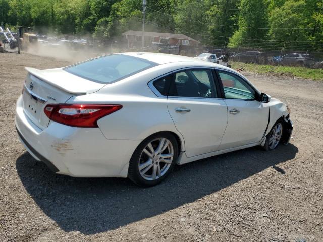  NISSAN ALTIMA 2017 White