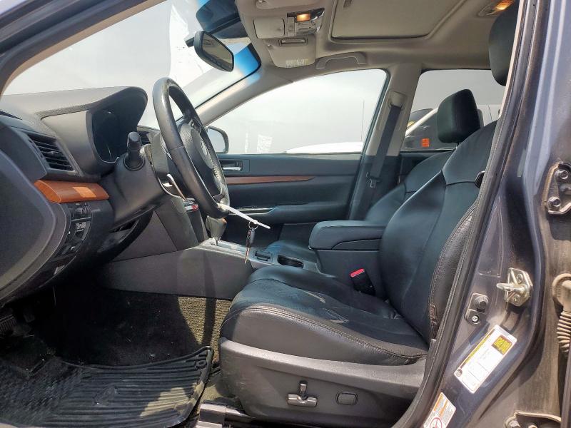  SUBARU OUTBACK 2014 Gray