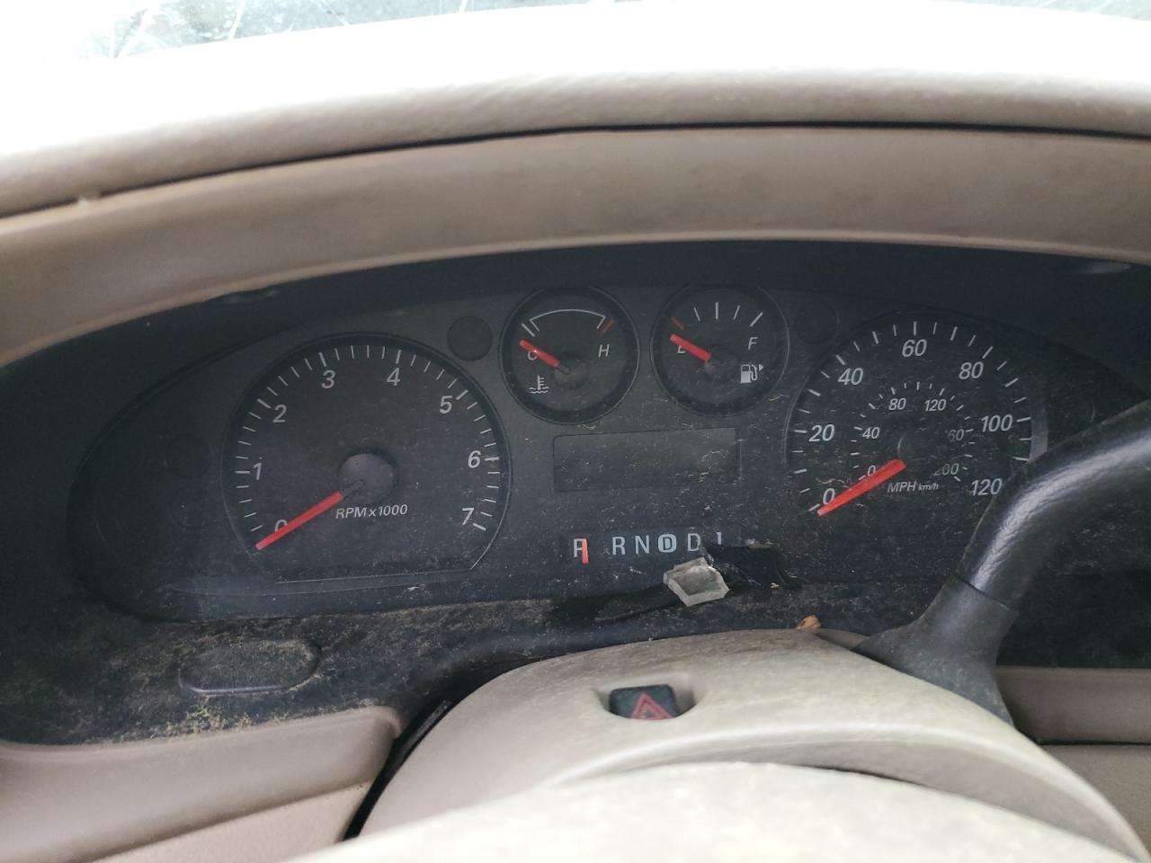 2005 Ford Taurus Se VIN: 1FAFP53UX5A258647 Lot: 57638985