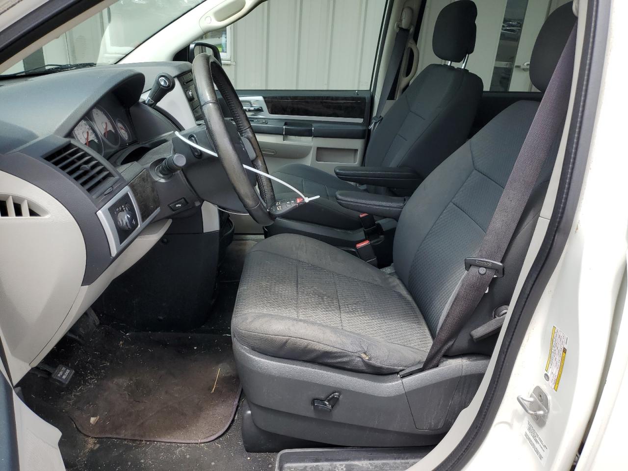 2010 Dodge Grand Caravan Sxt VIN: 2D4RN5D14AR444923 Lot: 56678895