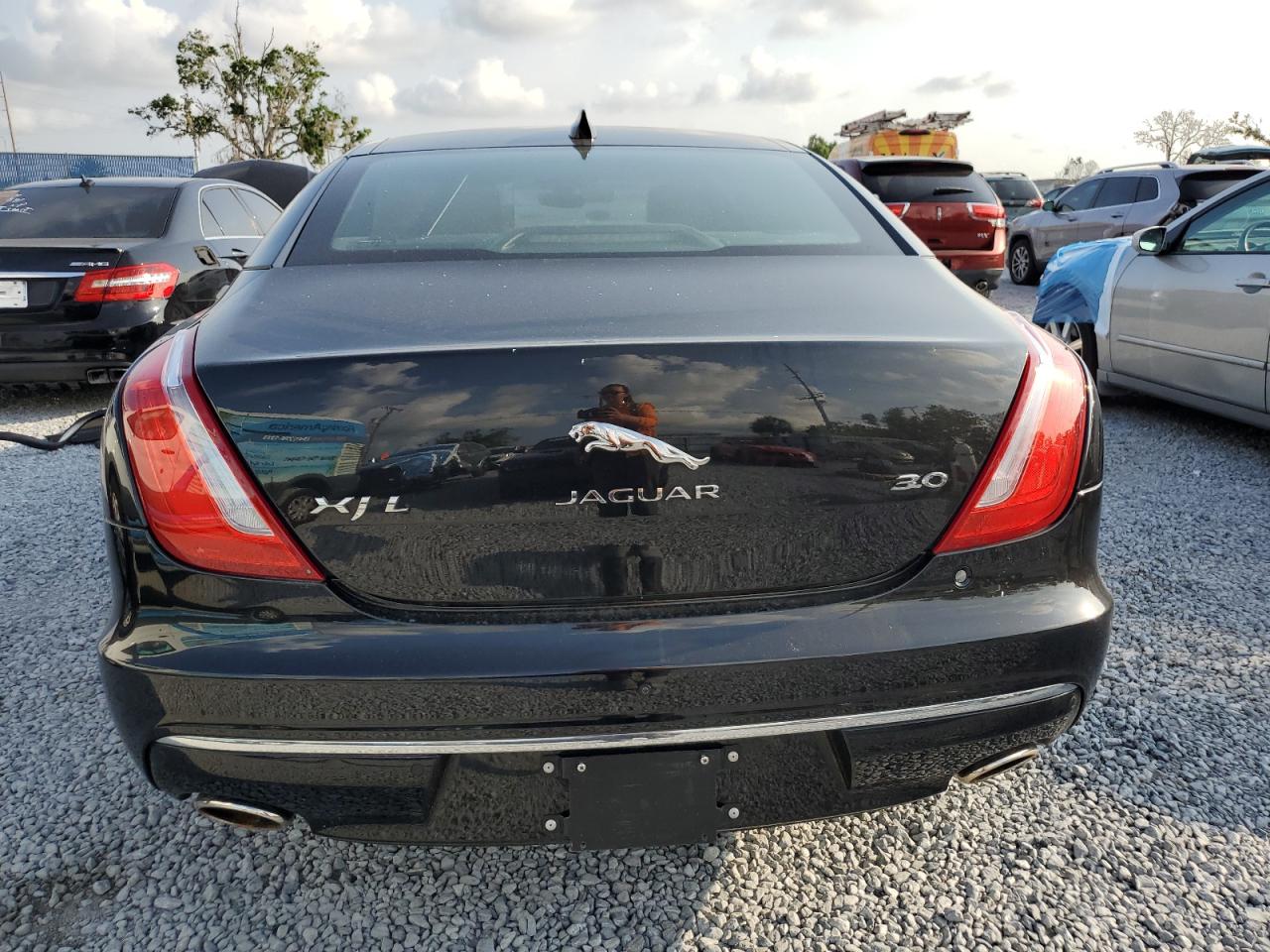 2019 Jaguar Xjl Portfolio VIN: SAJWA2G75K8W19608 Lot: 58170725