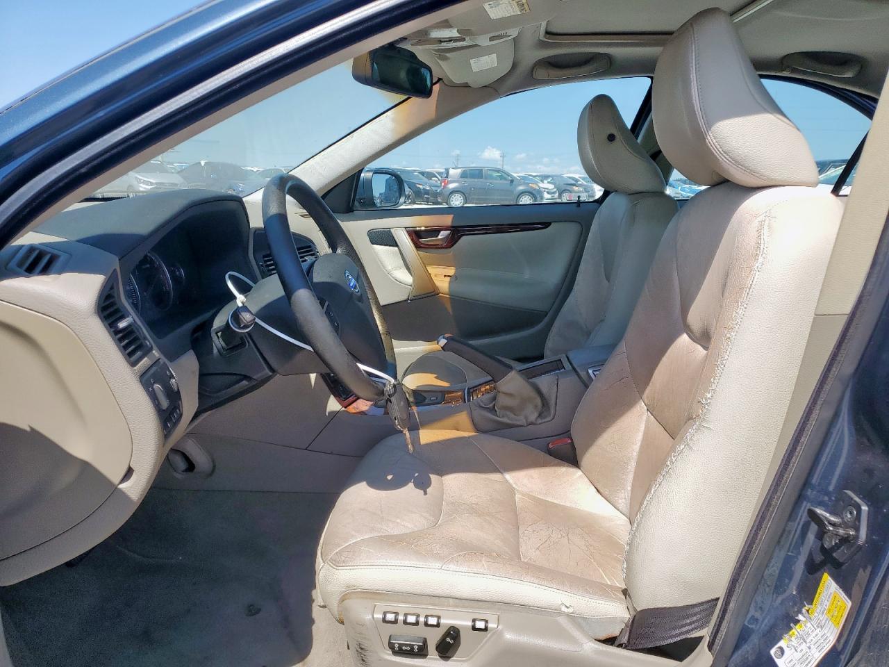2008 Volvo S60 2.5T VIN: YV1RS592982700452 Lot: 56177105