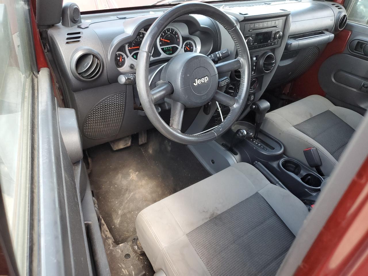 2010 Jeep Wrangler Unlimited Sport VIN: 1J4BA3H18AL226219 Lot: 57037675