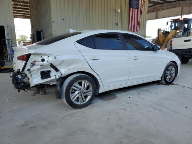  HYUNDAI ELANTRA 2020 Белый