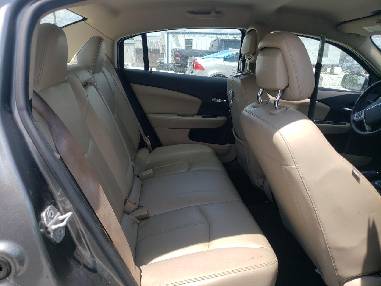 2013 Chrysler 200 Limited VIN: 1C3CCBCG2DN504765 Lot: 56541625