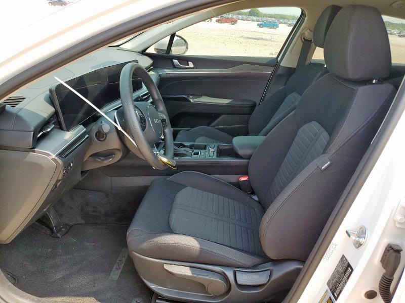 KIA K5 2025 Белы