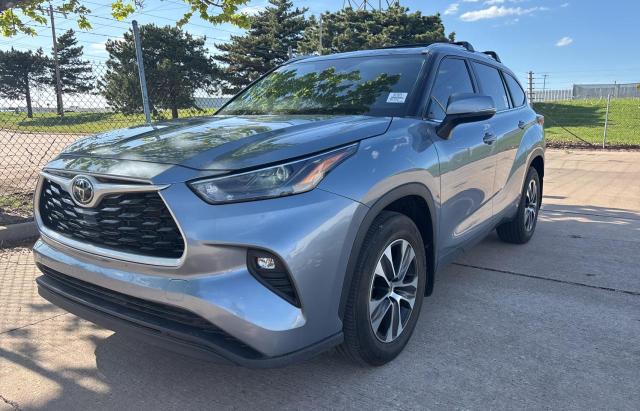  TOYOTA HIGHLANDER 2023 Blue