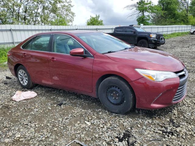 Седаны TOYOTA CAMRY 2017 Красный