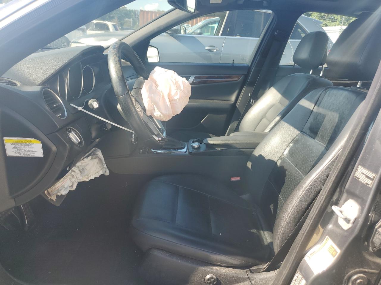 2013 Mercedes-Benz C 250 VIN: WDDGF4HB1DR293747 Lot: 57013445