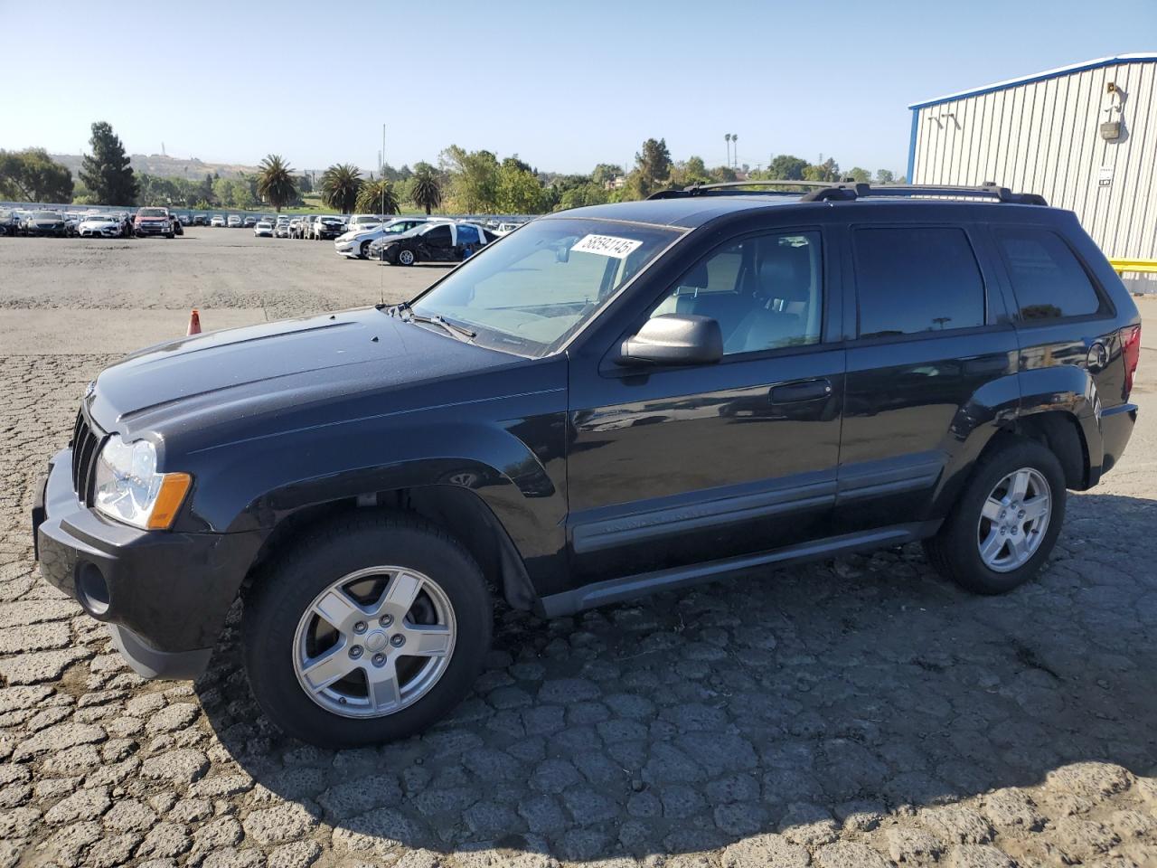 2005 Jeep Grand Cherokee Laredo zu verkaufen in Vallejo, CA - Minor Dent/Scratches