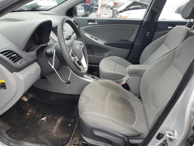 Sedans HYUNDAI ACCENT 2013 Srebrny