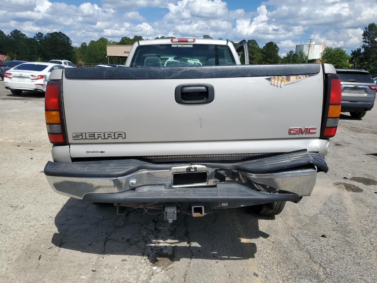 2006 GMC Sierra C2500 Heavy Duty VIN: 1GTHC24U66E194872 Lot: 56763275