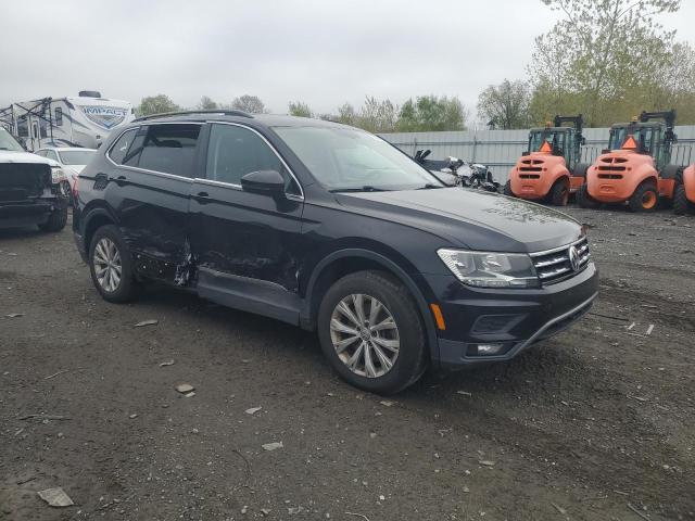  VOLKSWAGEN TIGUAN 2018 Black