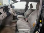 2011 Toyota Sienna  იყიდება Blaine-ში, MN - Front End