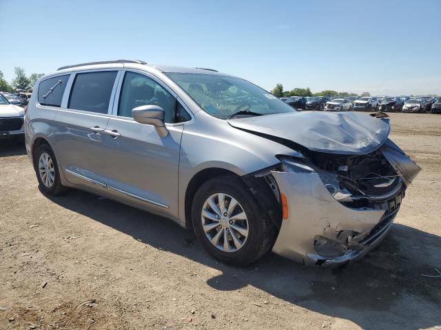  CHRYSLER PACIFICA 2017 Серебристый