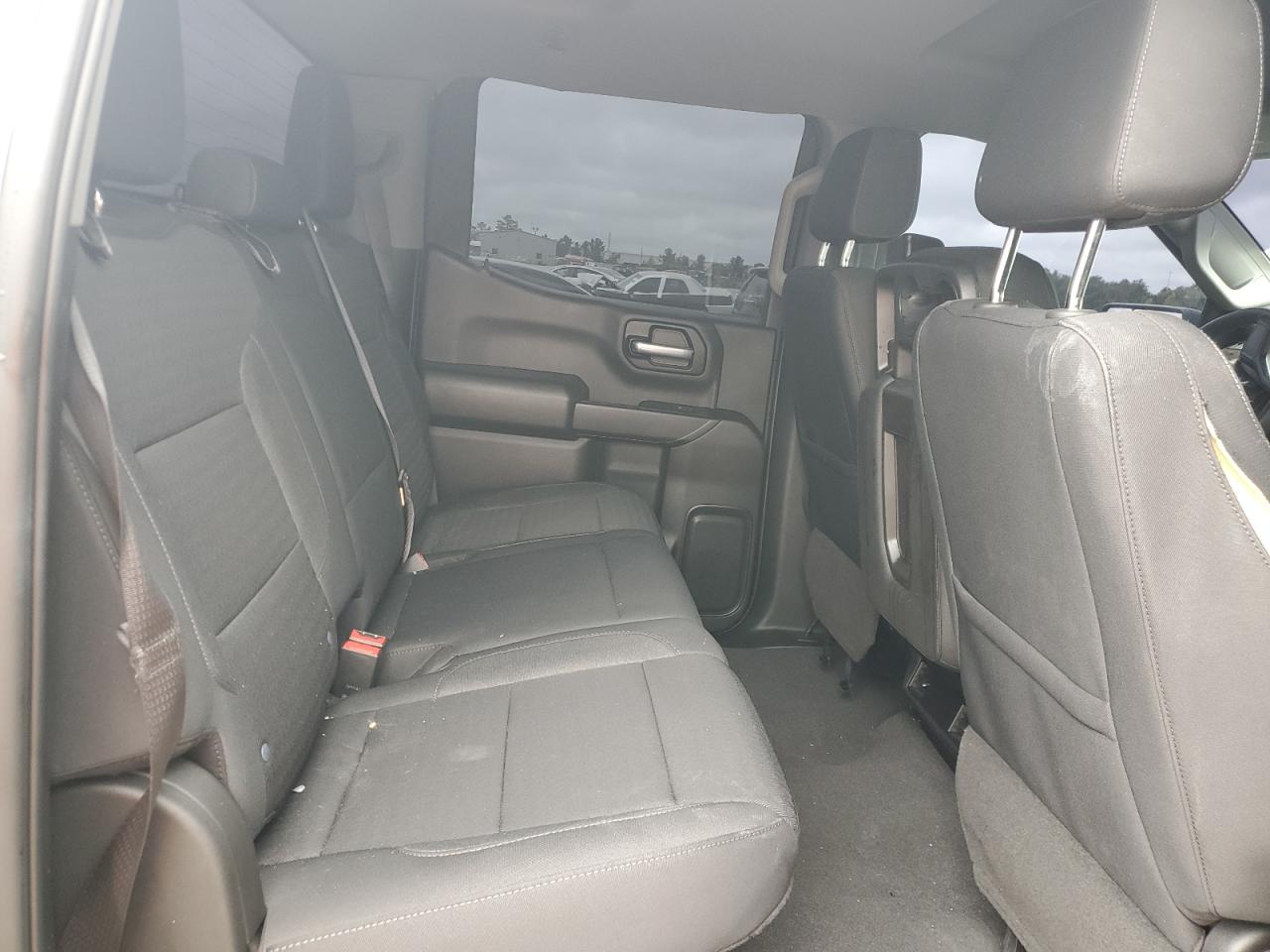 2023 Chevrolet Silverado - Image 10