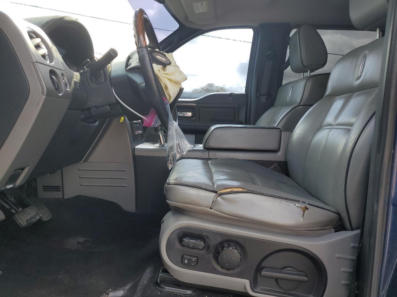 2007 Lincoln Mark Lt VIN: 5LTPW18537FJ10466 Lot: 54883015