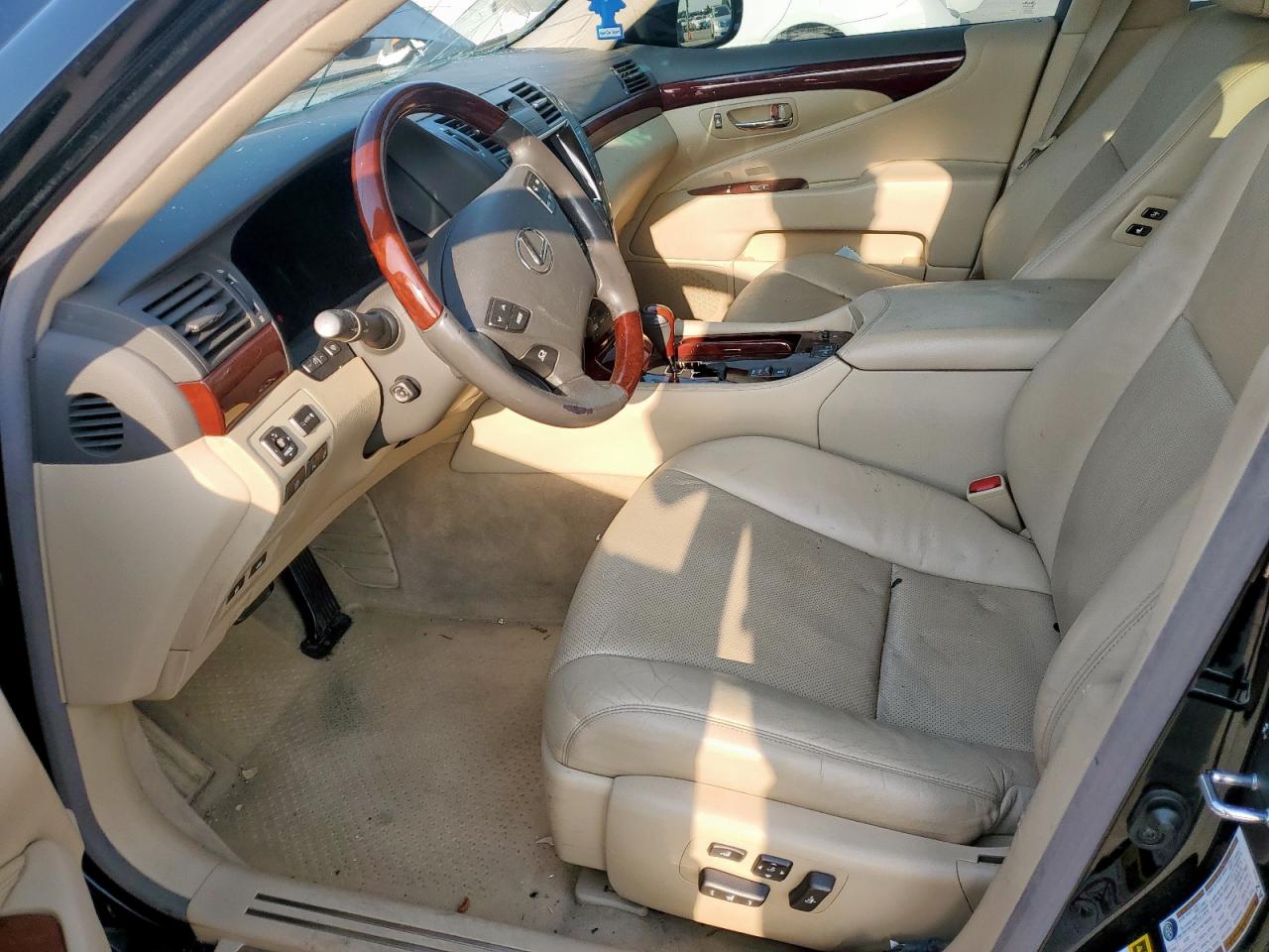 2007 Lexus Ls 460 VIN: JTHBL46F775047122 Lot: 57300995