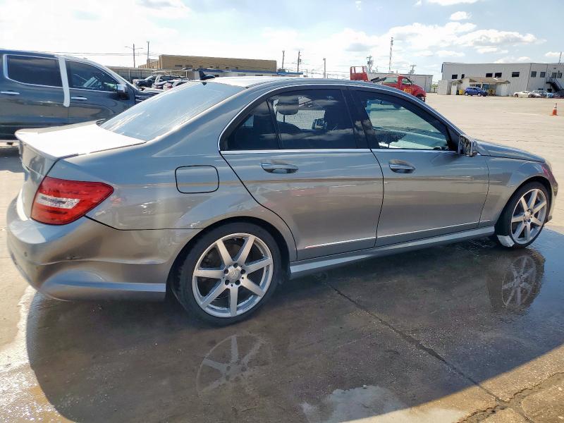  MERCEDES-BENZ C-CLASS 2014 Серебристый