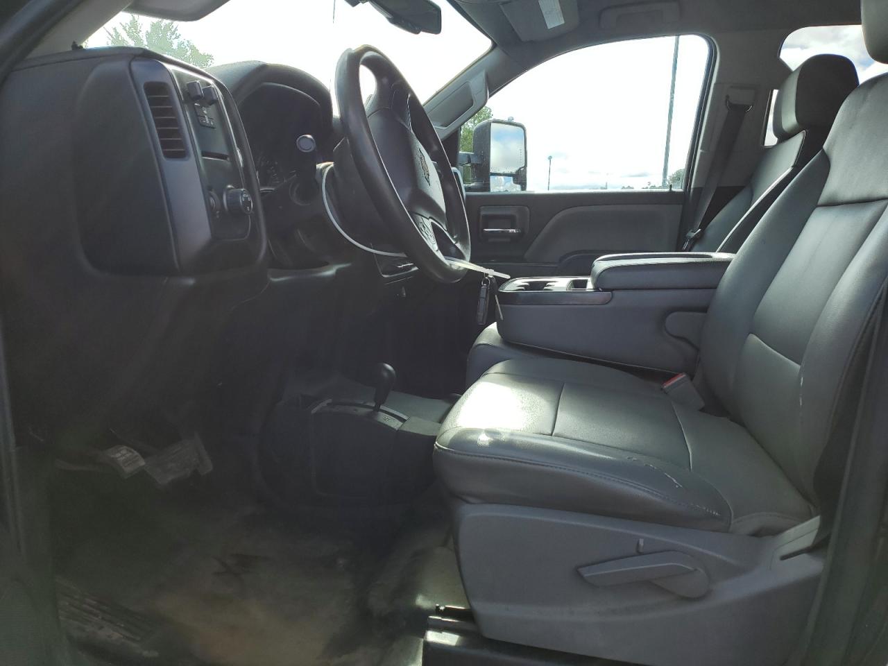 2018 Chevrolet Silverado K2500 Heavy Duty VIN: 1GC1KUEG2JF241018 Lot: 58011745
