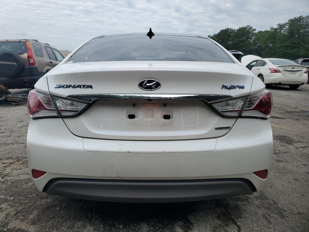 2015 Hyundai Sonata Hybrid VIN: KMHEC4A44FA135423 Lot: 56626725