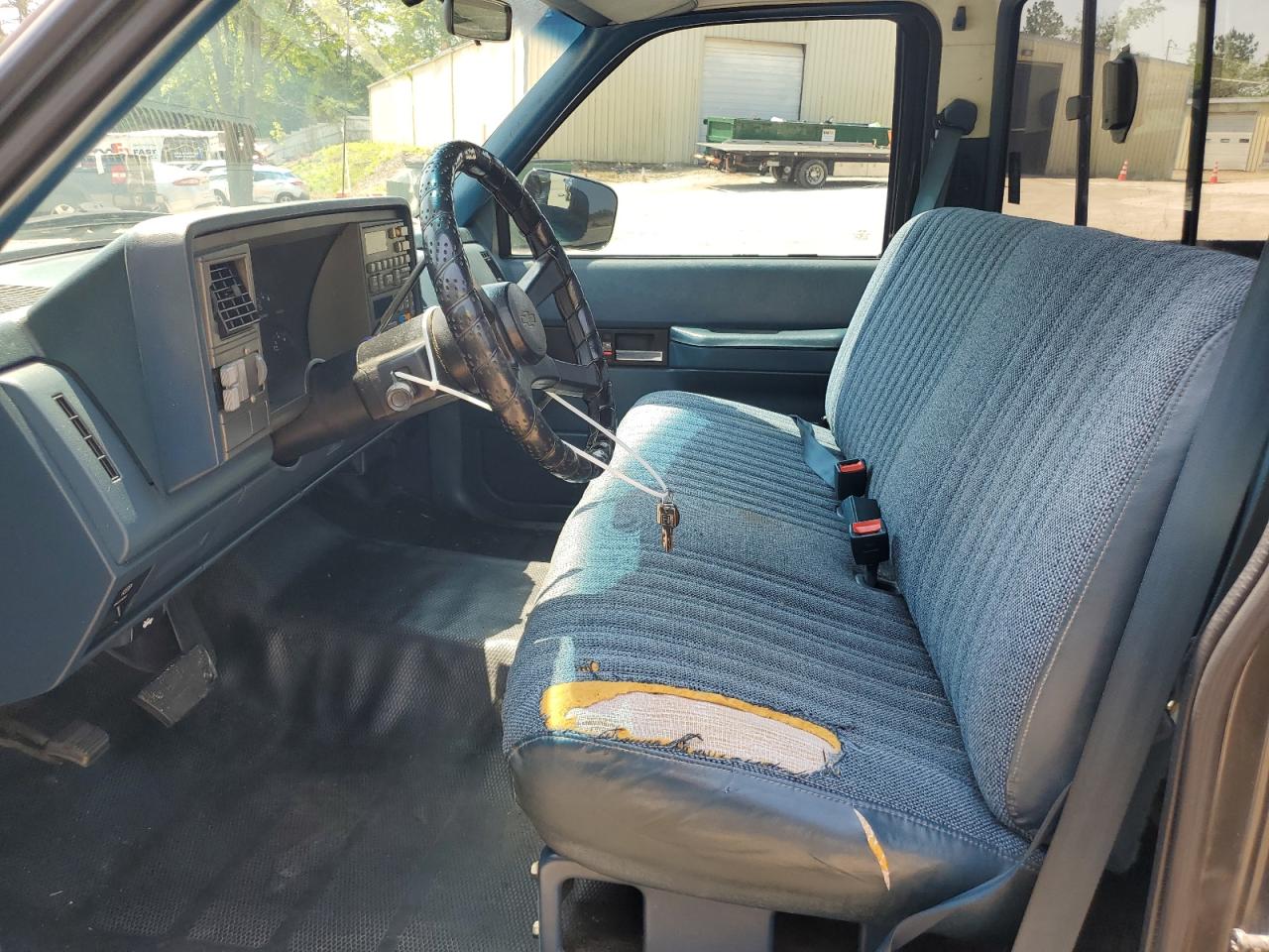 1990 Chevrolet Gmt-400 C1500 VIN: 1GCDC14Z3LE230601 Lot: 57048805