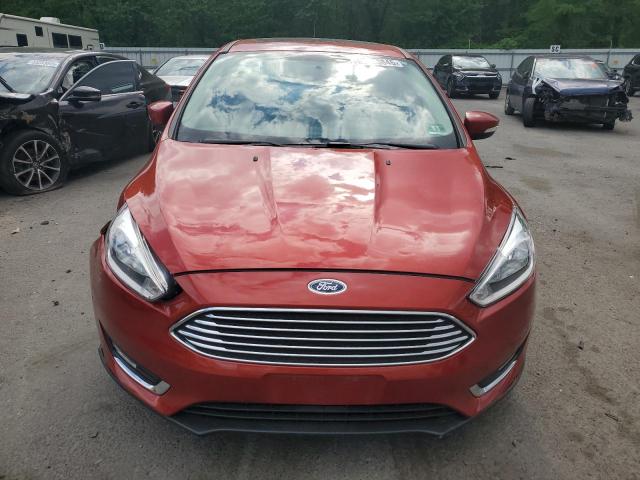  FORD FOCUS 2018 Красный