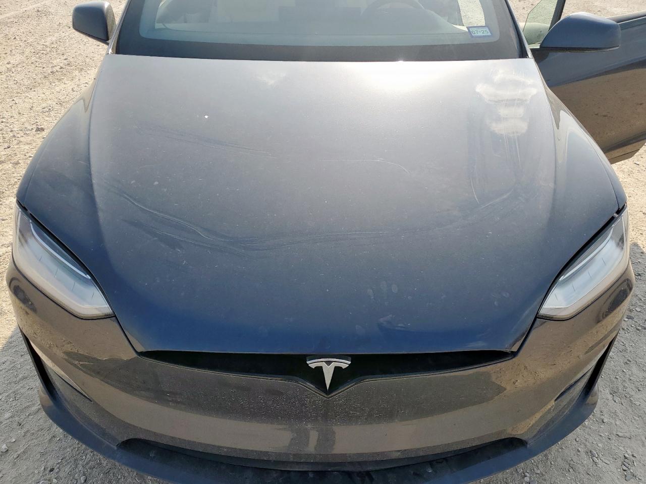 2023 Tesla Model X VIN: 7SAXCBE5XPF402192 Lot: 58039075