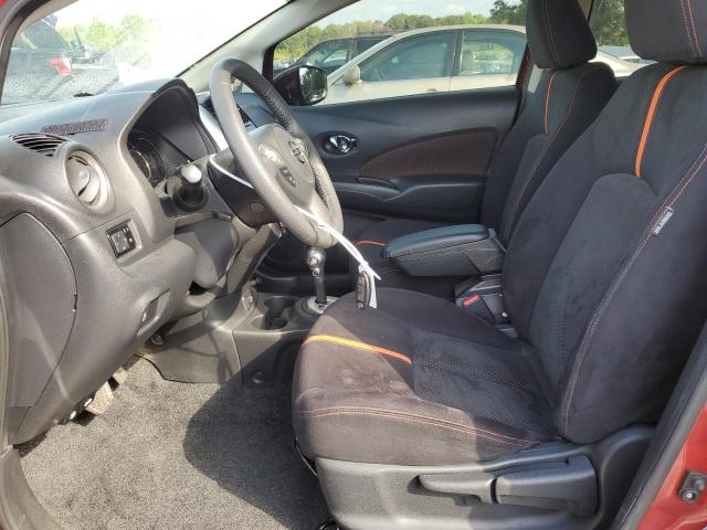  NISSAN VERSA 2018 Czerwony