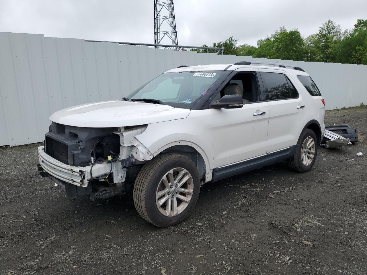 2011 Ford Explorer Xlt for Sale in Windsor, NJ - Front End