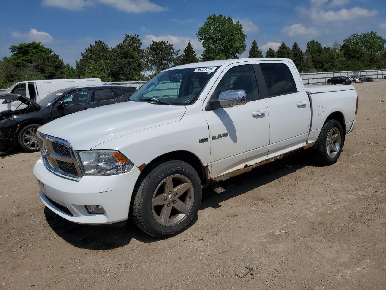 2010 Dodge Ram 1500 продається в Elgin, IL - Front End