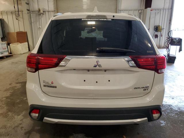  MITSUBISHI OUTLANDER 2017 Білий