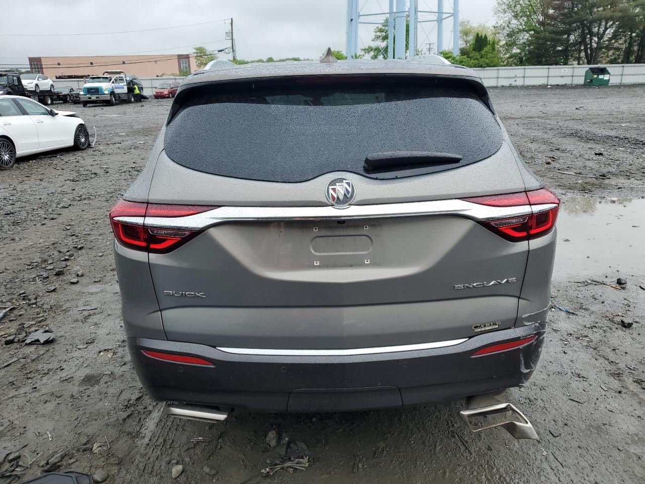 2018 Buick Enclave Essence VIN: 5GAERBKW0JJ172471 Lot: 56487535